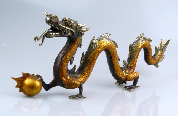 Bronze Drache