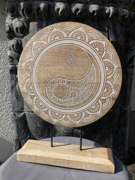 Energiebild YinYang aus Mangoholz mit Standfuß